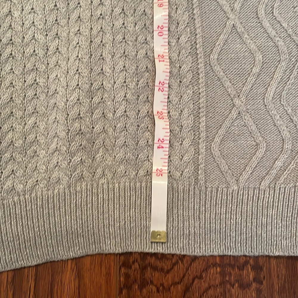 Crown and Ivy sweater - Picture 10 of 10